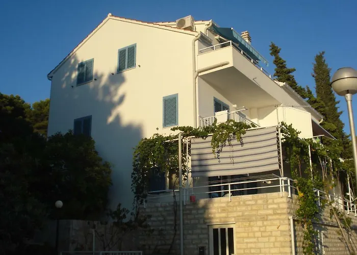 Ad Hvar Apartament *
